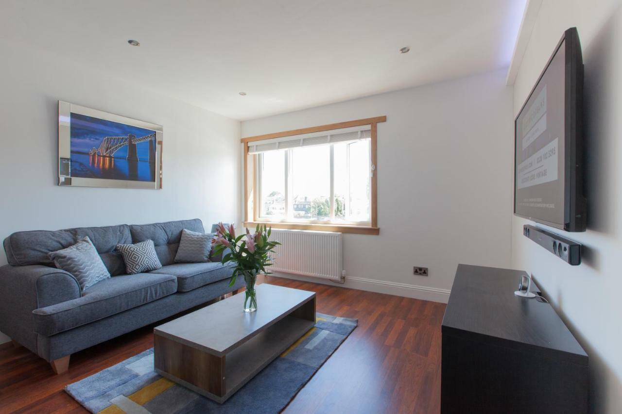 Leys Park Executive Apartments Dunfermline Dış mekan fotoğraf
